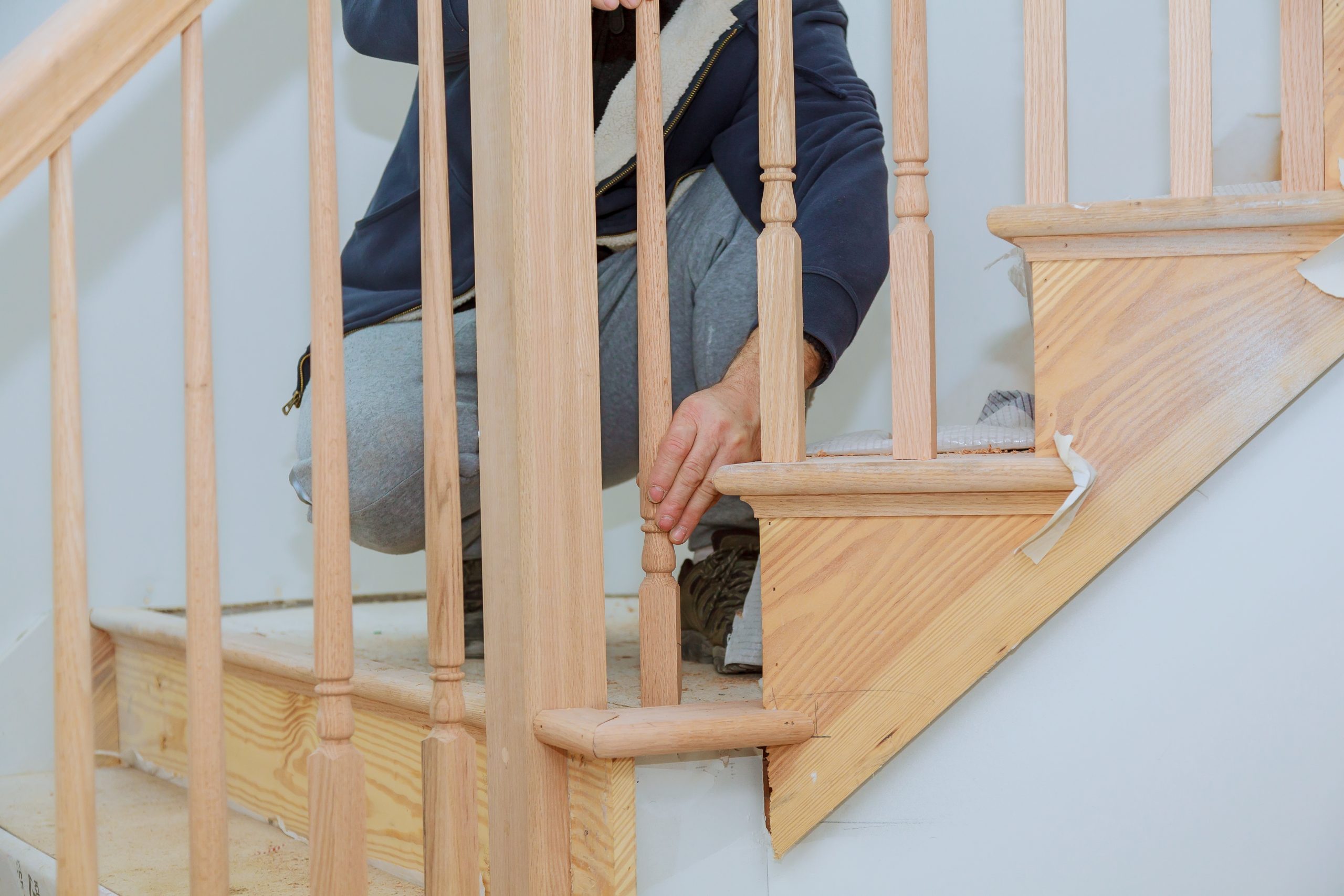 installing stair railing